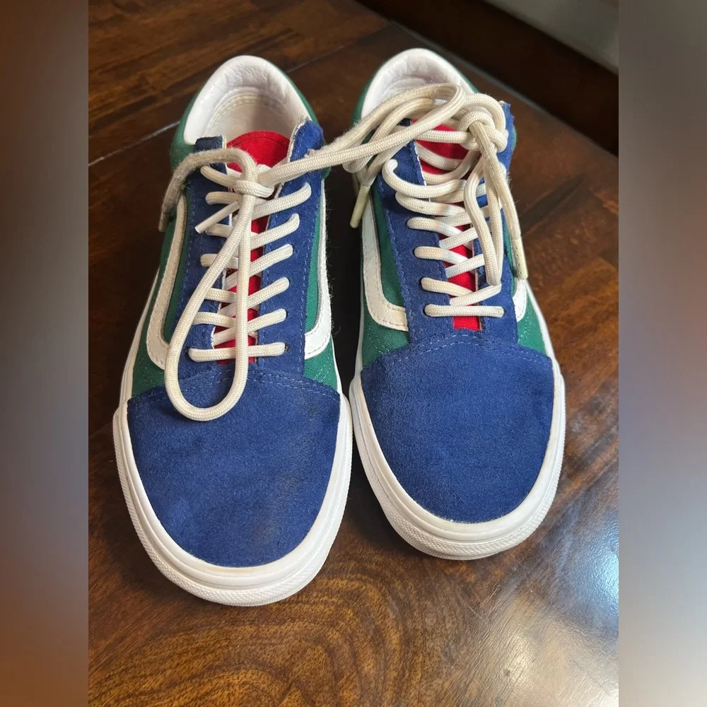 Women’s Vans Yacht Club - Picture 4 of 7